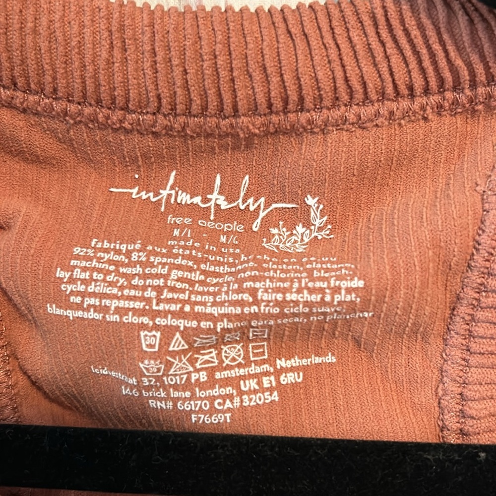 NWOT Intimately free people ribbed seamless tank - Picture 6 of 10